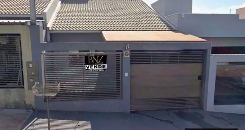 Casa com 3 quartos à venda no Jardim San Raphael V, Arapongas 