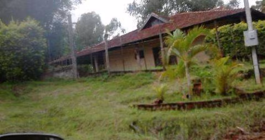 Terreno a venda no Jd. Tozzi