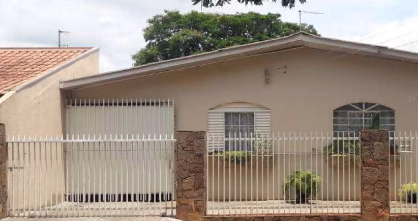 Casa á Venda no Conjunto Palmares