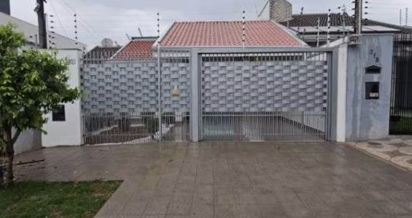 Venda - Residência no Jardim Oriental em Maringá