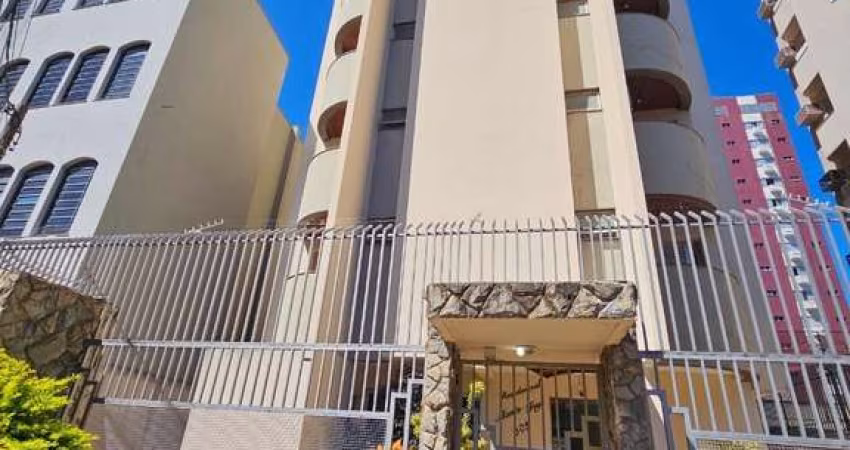 Venda - Apartamento na Zona 07 em Maringá