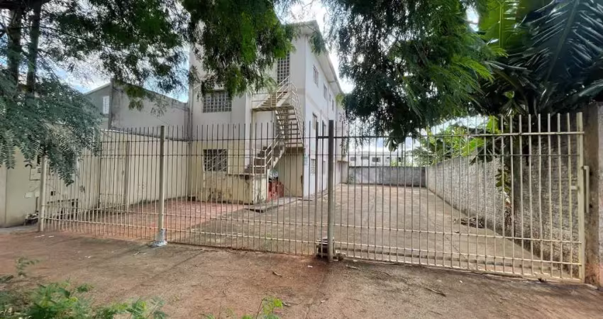 Locação - Apartamento no Jardim Alvorada em Maringá