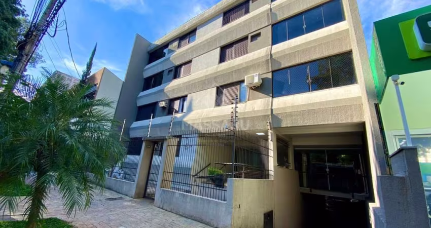 Locação - Apartamento na Zona 04 em Maringá
