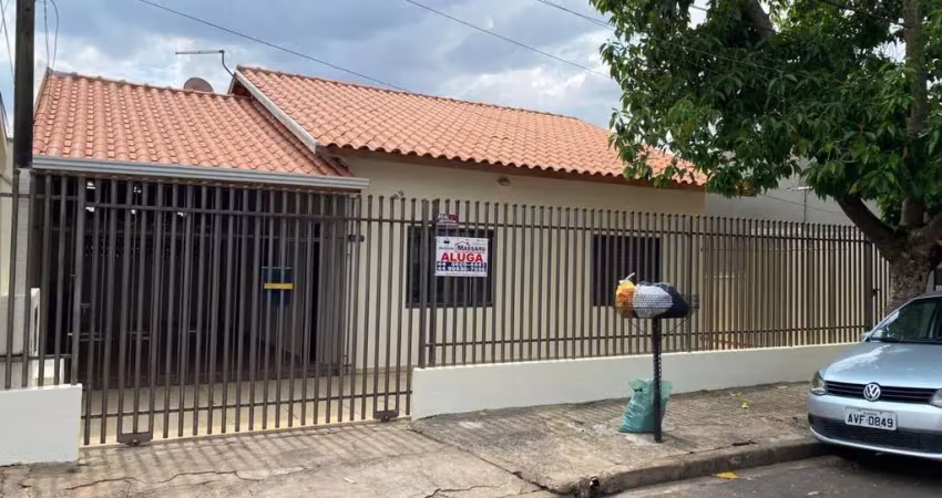 Casa com 2 quartos para alugar na Rua Francisco Bulla, 169, Jardim Liberdade, Maringá