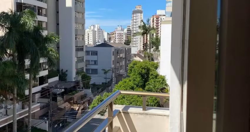 Apartamento com 3 quartos à venda no centro em florianópolis
