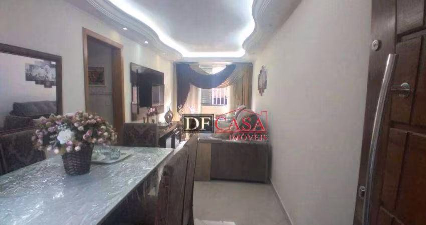 Apartamento em Conjunto Residencial José Bonifácio