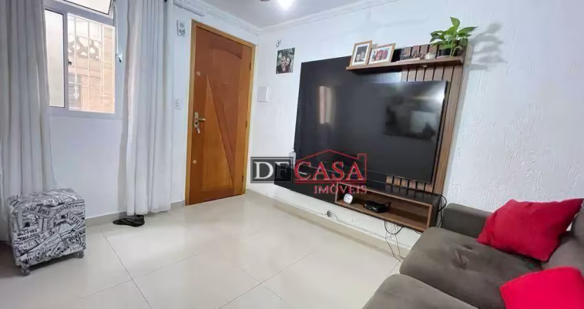 Apartamento em Conjunto Residencial José Bonifácio