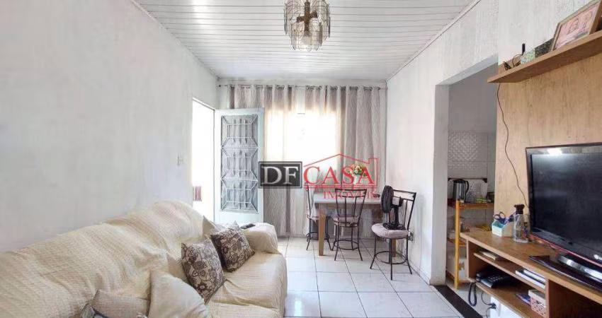 Casa em Cangaiba