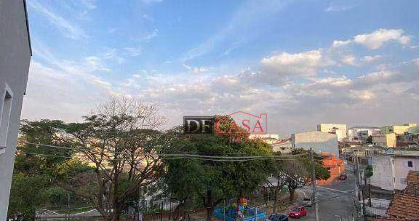 Apartamento em Cidade Antônio Estevão de Carvalho