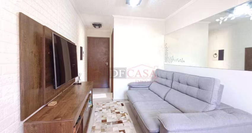Apartamento em Colônia