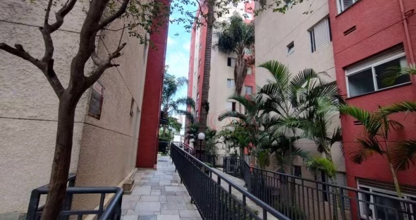 Apartamento em Vila Talarico