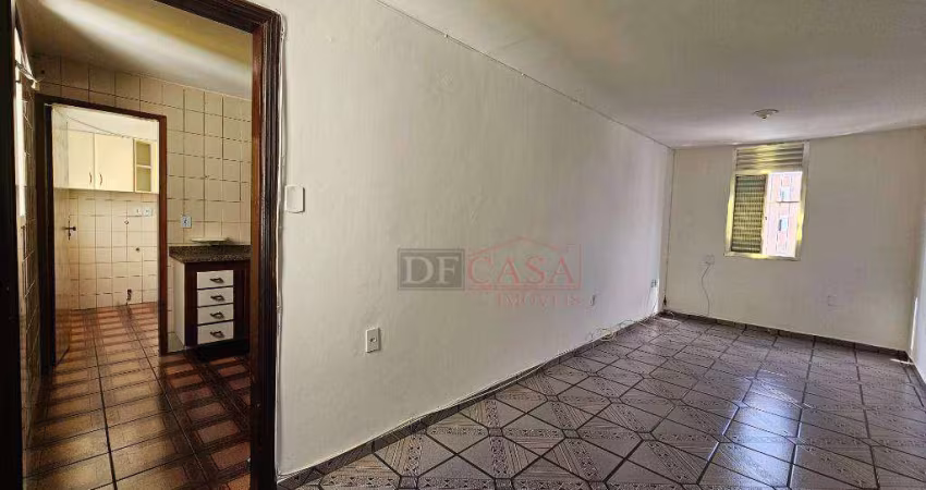Apartamento em Conjunto Residencial José Bonifácio