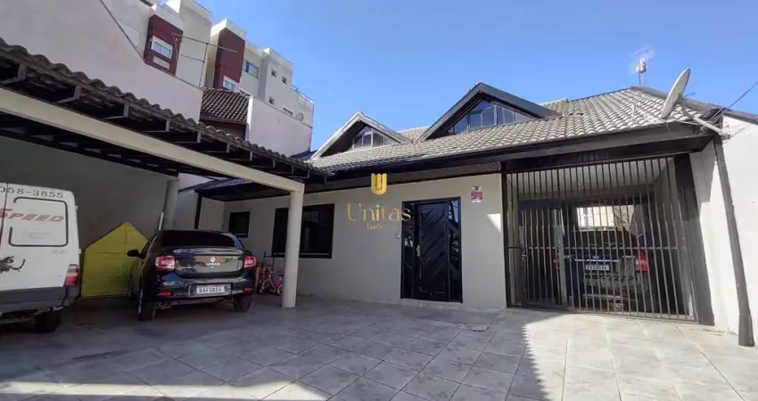 Casa com 6 quartos à venda na Rua União da Vitória, 523, Silveira da Motta, São José dos Pinhais