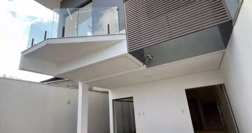 Casa geminada duplex alto padrão, 3quartos, sendo 1 suite -