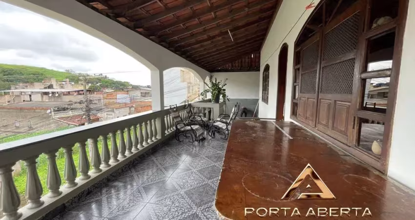 Prédio com 1 casa e 5 Aptos - Veneza - COD 1109