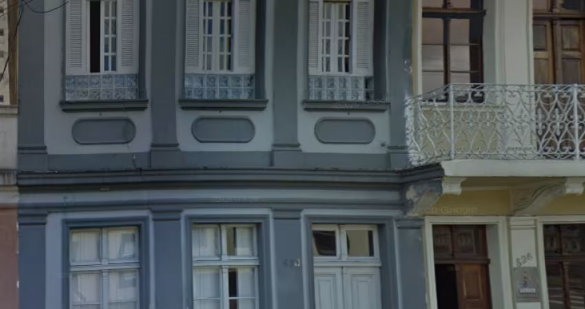 SOBRADO HISTÓRICO NO CENTRO DE CURITIBA