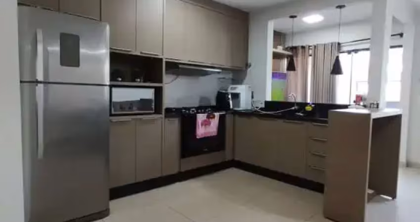 Casa geminada assobradada jd império do sol com ótimo acabamento e espaço interno