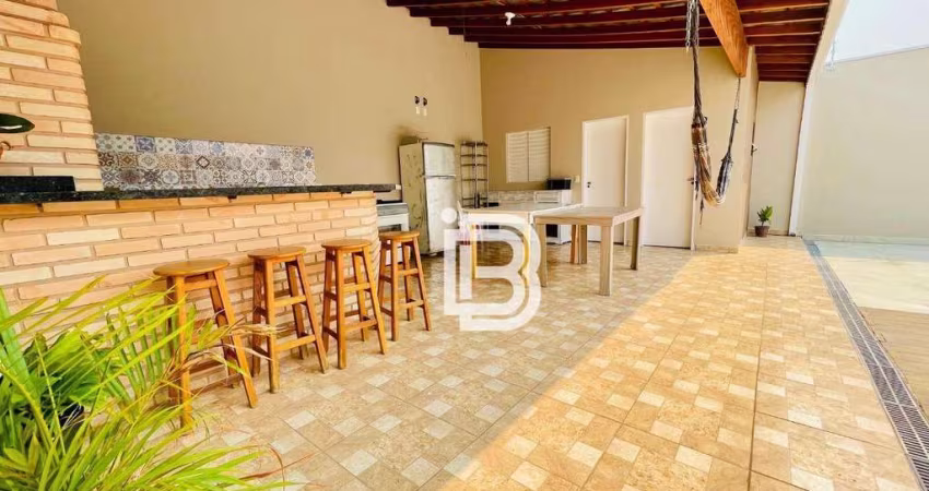 Casa TERREA com 3 dormitórios à venda, 240 m² por R$ 1.150.000 - Vila Rio Branco - Jundiaí/SP