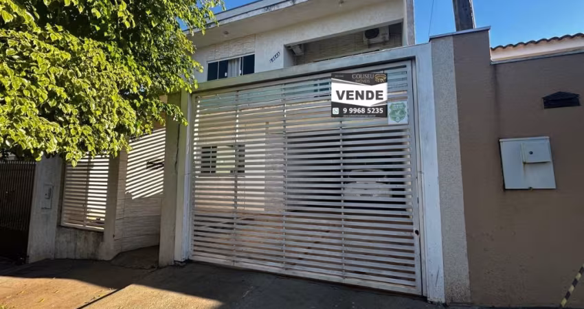 Sobrado com 200 m² de construção - Jardim Paulista III em Maringá