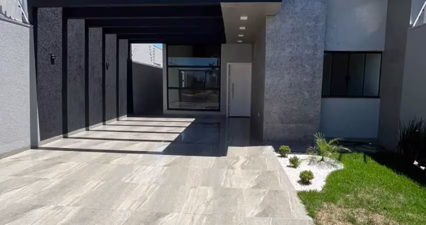 Linda casa no Jardim Novo Paulista em Maringá