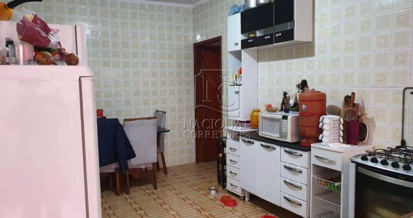 Casa à venda, 240 m² por R$ 740.000,00 - Vila Metalúrgica - Santo André/SP