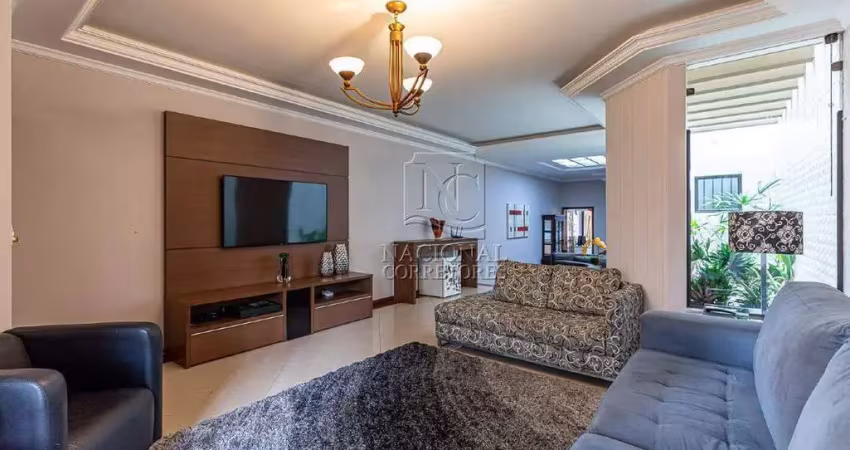 Lindo sobrado à venda no jardim bela vista - 3 suítes, área gourmet e 5 vagas de garagem