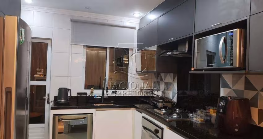 Sobrado à venda, 3 quartos, 1 suíte, 2 vagas, Vila Alice - Santo André/SP