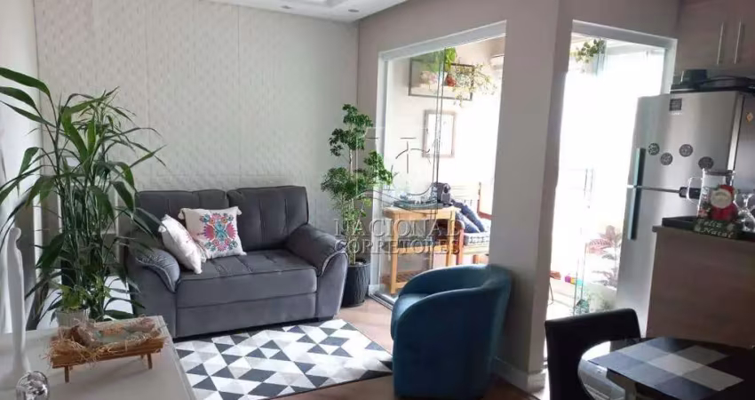 Apartamento com 2 dormitórios, 1 vaga, condomínio com lazer !
