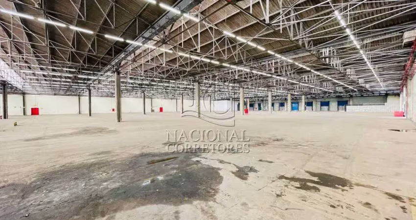 Galpão industrial/ logístico com 6.000 m² | 08 docas, pé-direito de 8m | bairro utinga - santo andré/ sp