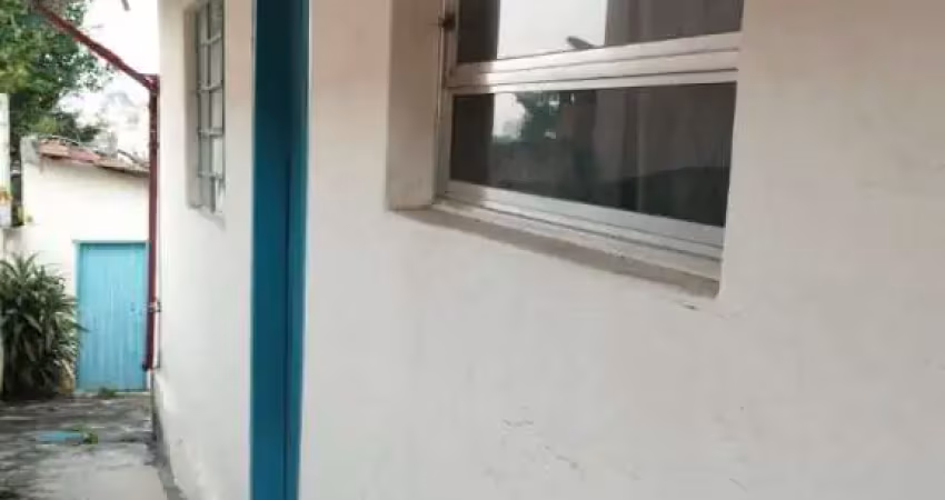 Ocasião  - Casa com terreno na Vila Lúcia