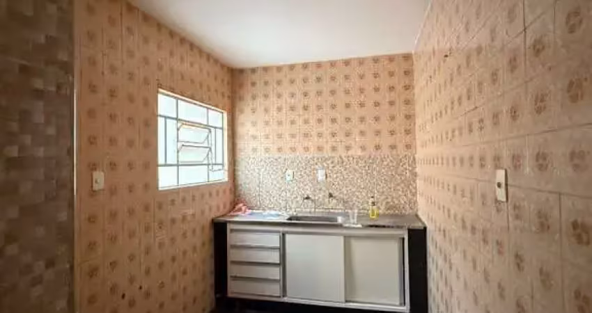 1 dormitorio, sala, cozinha, banheiro e lavanderia- vila prudente