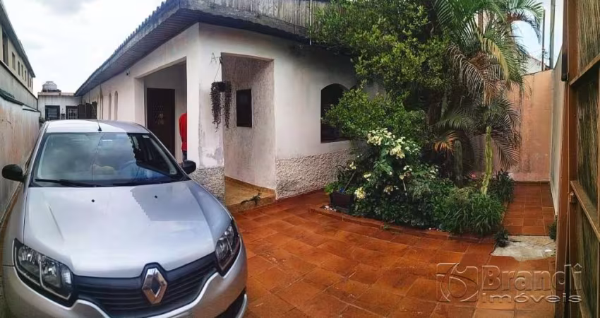 Excelente terreno para investimento na Vila Diva com 8x40