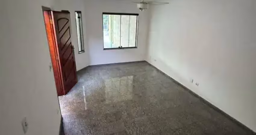 Sobrado para alugar 2 dormitorios e 2 vagas- vila bertioga
