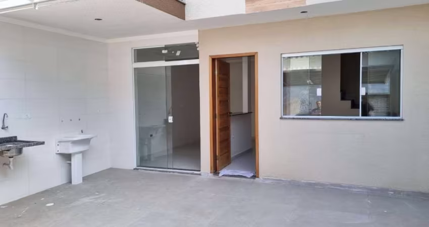 Sobrados novos Vila Alpina, próximo ao Largo