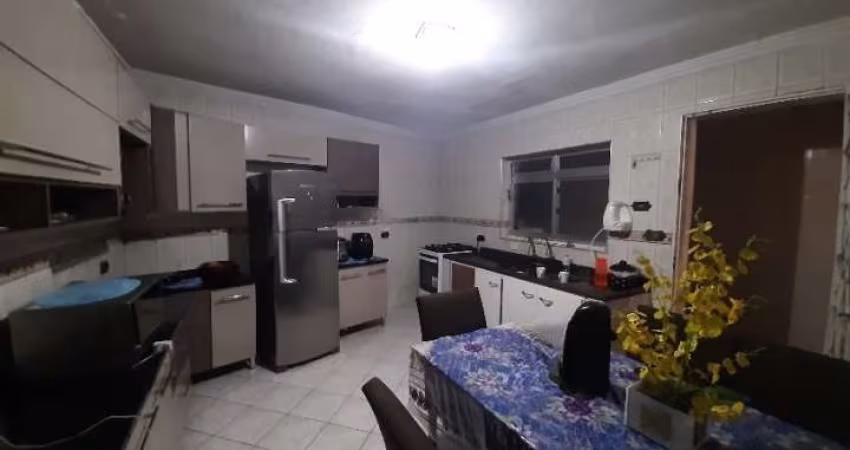 Sobrado à Venda na Vila Alpina, São Paulo
