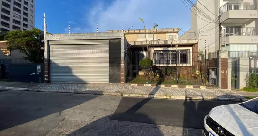 10 andares com 84 apartamentos em garagem- Tatuape