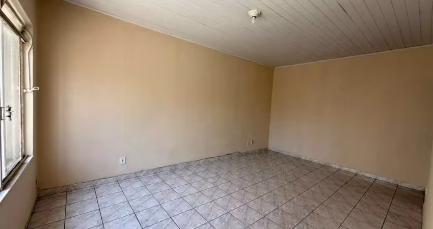 Casa com 2 quartos para alugar na Vila Bela, São Paulo 
