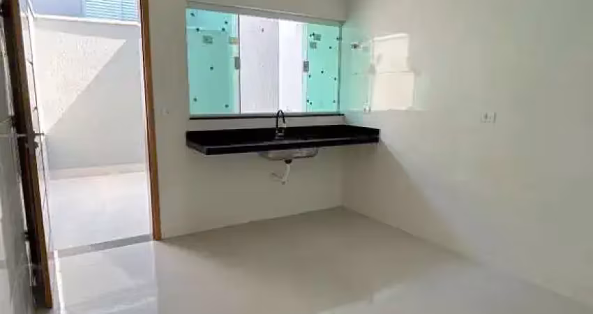 Sobrado novo com 3 dormitórios e 2 vagas -vila macedópolis