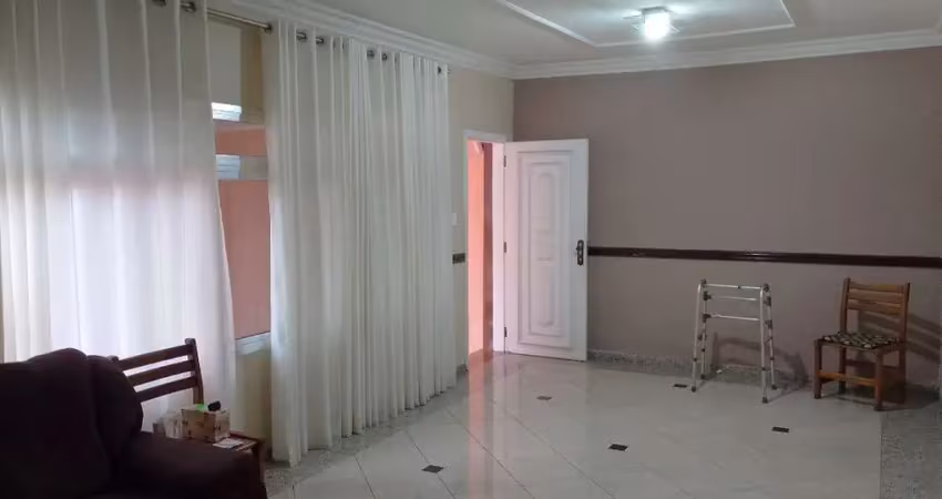 Casa com 2 quartos para alugar no Parque São Lucas, São Paulo 