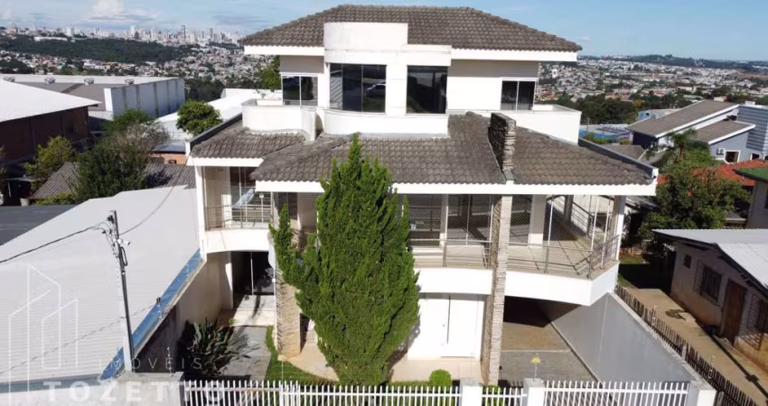 Triplex Espaçoso e Versátil no Santa Paula -Vila Raquel