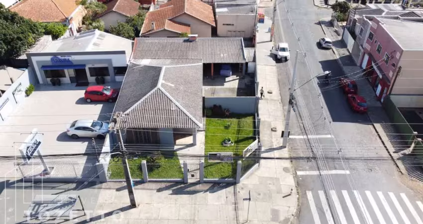 EXCELENTE CASA COMERCIAL OU RESIDENCIAL