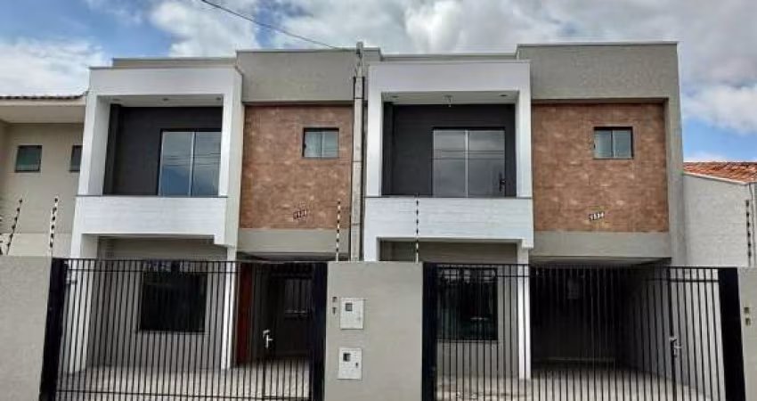 Sobrados no Residencial Nova Rússia
