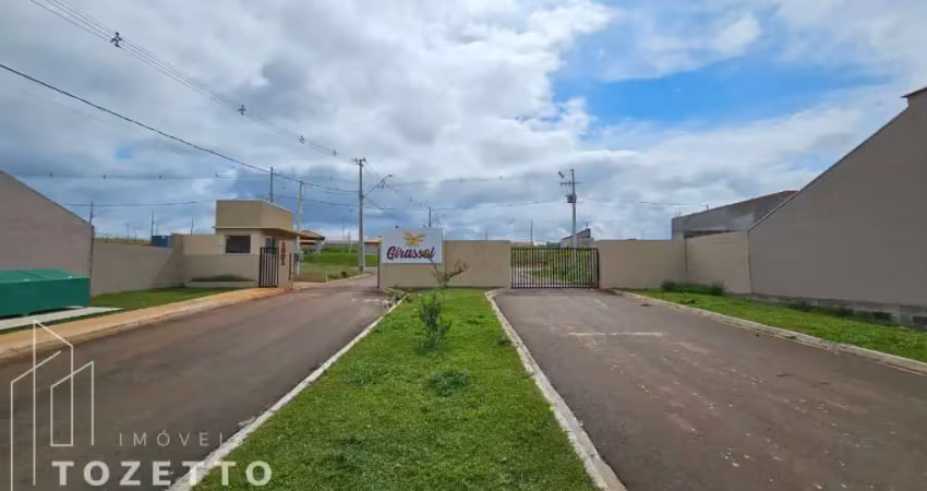 Casa à venda com 3 quartos no Residencial Girassol-Neves