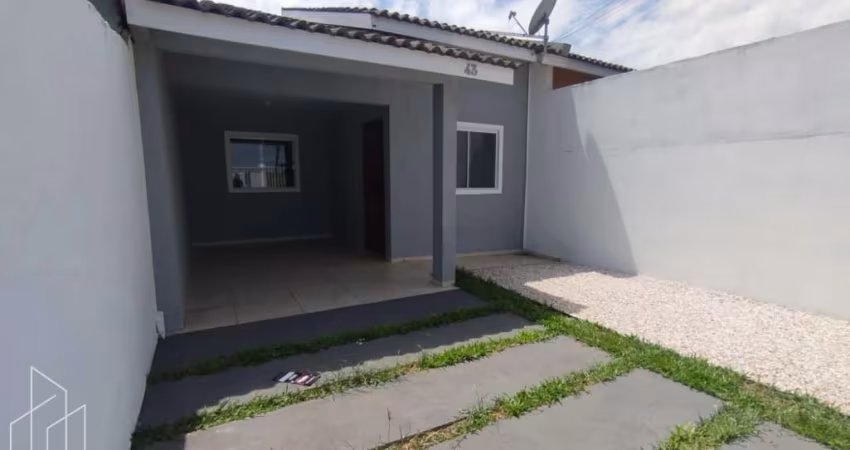 Casa com ampla sobra de terreno !  Castanheira