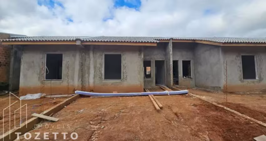 Casa 2 quartos e amplo terreno no Recanto Brasil