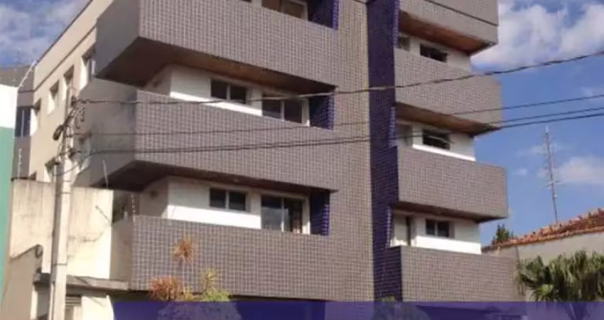 Apartamento com Suíte no Edifício Lariju