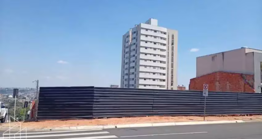 Terreno de esquina na região central de ponta grossa!
