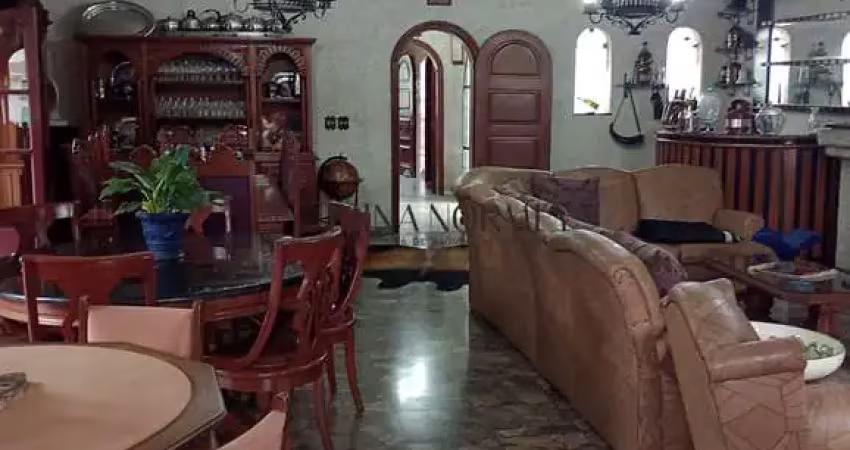 Sobrado á venda 4 dormitórios sendo 2 suítes no bairro vila pires, santo andré/sp