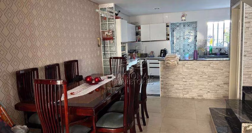 Sobrado com 3 dormitórios à venda, 186 m² por R$ 955.000,00 - Vila Guiomar - Santo André/SP