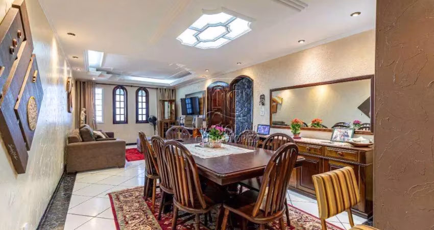 Sobrado com 3 dormitórios à venda, 201 m² por R$ 54500000- Parque Capuava - Santo André/SP